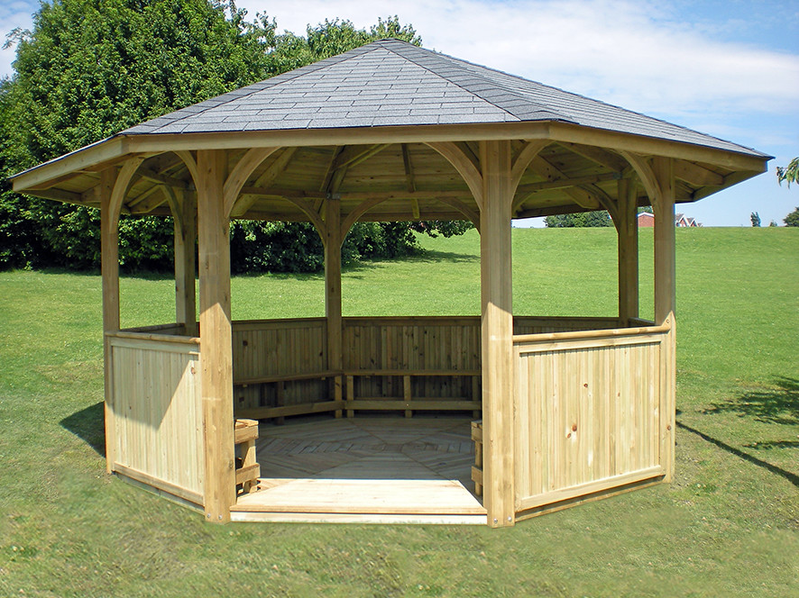 Wooden Hot Tub Enclosure Image